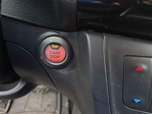 Used 2019 Nissan Sentra SV image 25