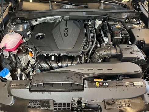 Used 2025 Hyundai Sonata SE FWD image 22