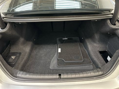 Used 2019 BMW 530i xDrive w/ Convenience Package image 25