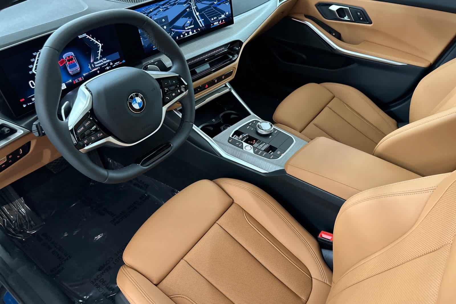 Used 2026 BMW 330i Sedan w/ Convenience Package RWD image 21