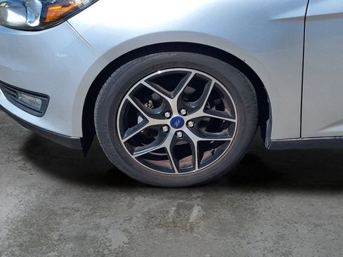 Used 2018 Ford Focus SEL w/ Cold Weather Package FWD image 26