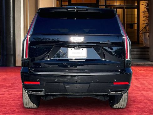 New 2026 Cadillac Escalade Sport w/ LPO, ONYX Package AWD/4WD image 5