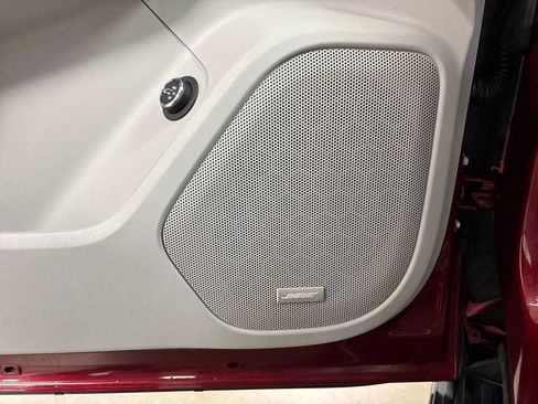 Used 2017 GMC Acadia SLT w/ LPO, Floor Liner Package image 25