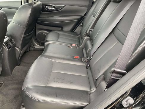 Used 2018 Nissan Rogue SL AWD/4WD image 10