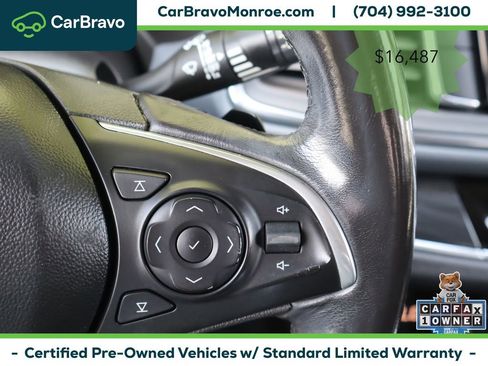 Certified 2019 Buick Enclave Essence FWD image 20