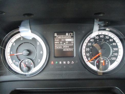 Used 2022 RAM 1500 Tradesman w/ Power & Remote Entry Group RWD image 17