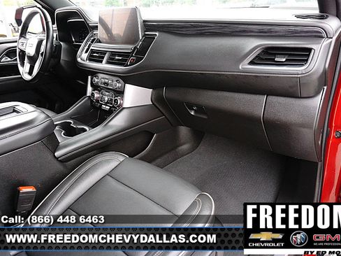 Used 2022 GMC Yukon XL SLT w/ SLT Premium Package RWD image 8