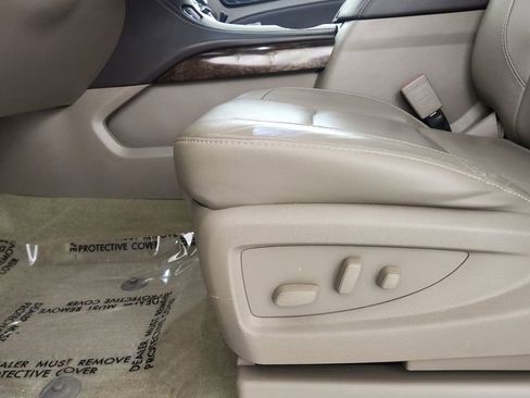 Used 2017 Chevrolet Tahoe LT w/ LT Signature Package image 14