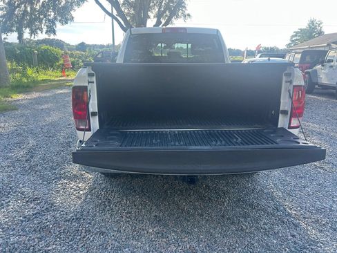 Used 2015 RAM 1500 Classic SLT RWD image 8