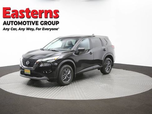 Used 2023 Nissan Rogue S AWD/4WD image 56