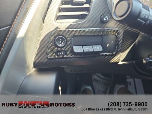 Used 2016 Chevrolet Corvette Stingray Coupe w/ 2LT Preferred Equipment Group RWD image 18