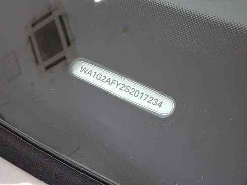 Used 2025 Audi Q5 e Premium image 19