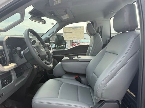 New 2025 Ford F350 XL w/ XL Driver Assist Package RWD image 15