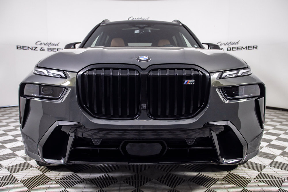 Used 2024 BMW X7 M60i AWD/4WD image 4
