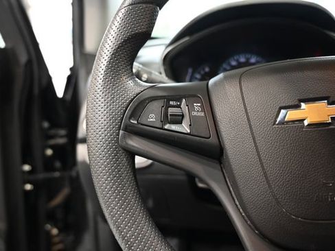 Used 2020 Chevrolet Trax LS w/ Tint and Cruise Package AWD/4WD image 21