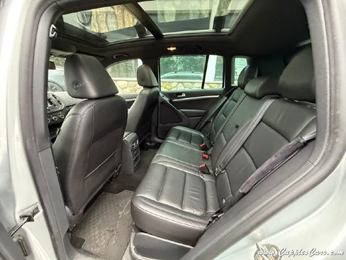 Used 2014 Volkswagen Tiguan R-Line image 25