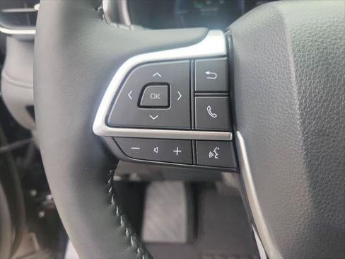 Certified 2026 Toyota Highlander Platinum AWD/4WD image 20