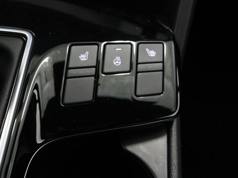 Used 2025 Kia Sportage X-Pro AWD/4WD image 23