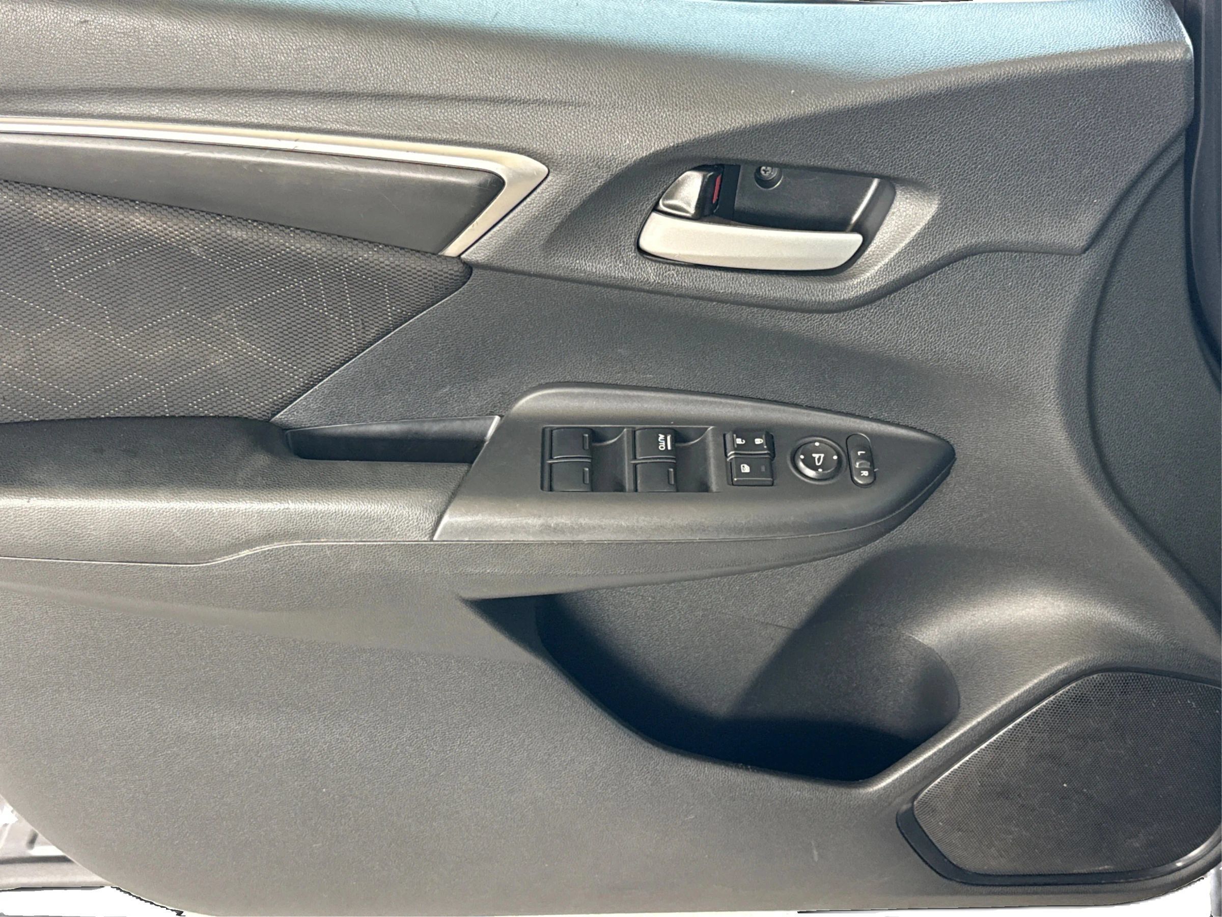 Used 2015 Honda Fit EX image 20