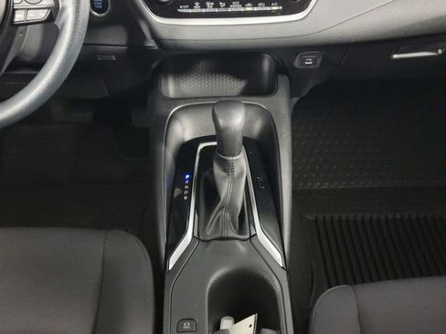 Used 2024 Toyota Corolla LE w/ LE Convenience Package image 22