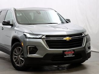 Used 2023 Chevrolet Traverse LS video 2