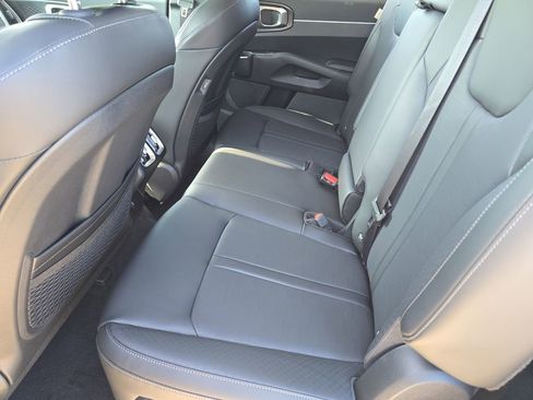 New 2026 Kia Sorento S AWD/4WD image 16