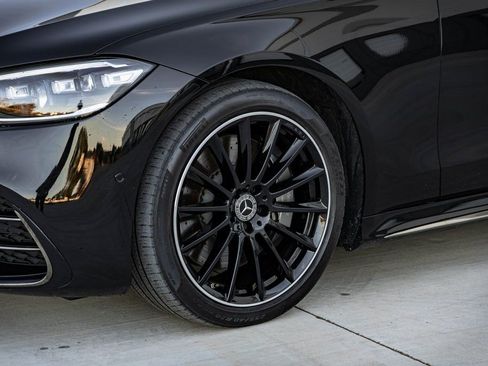 Used 2023 Mercedes-Benz S 500 4MATIC w/ AMG Line image 6