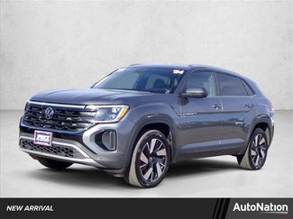 Used 2024 Volkswagen Atlas Cross Sport SE video 1