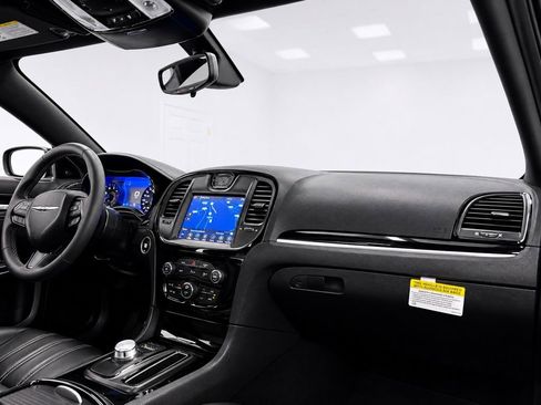 Used 2023 Chrysler 300 S RWD image 28