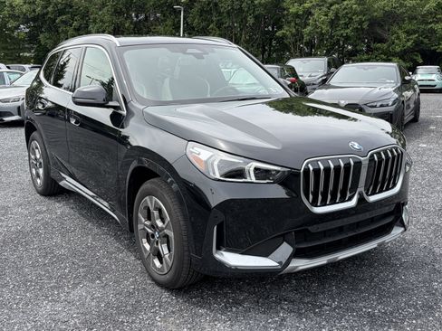 Used 2026 BMW X1 xDrive28i w/ Technology Package AWD/4WD image 3
