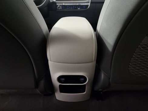 Certified 2024 Hyundai Ioniq 5 SEL AWD/4WD image 17