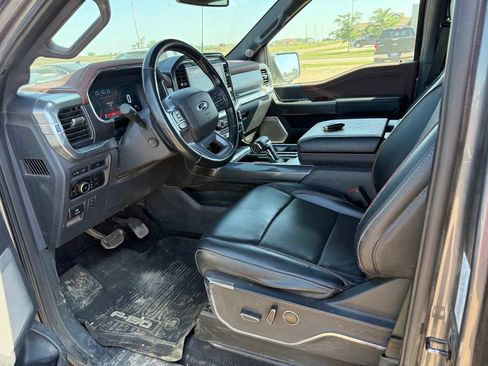 Used 2023 Ford F150 Lariat w/ Equipment Group 502A High AWD/4WD image 5