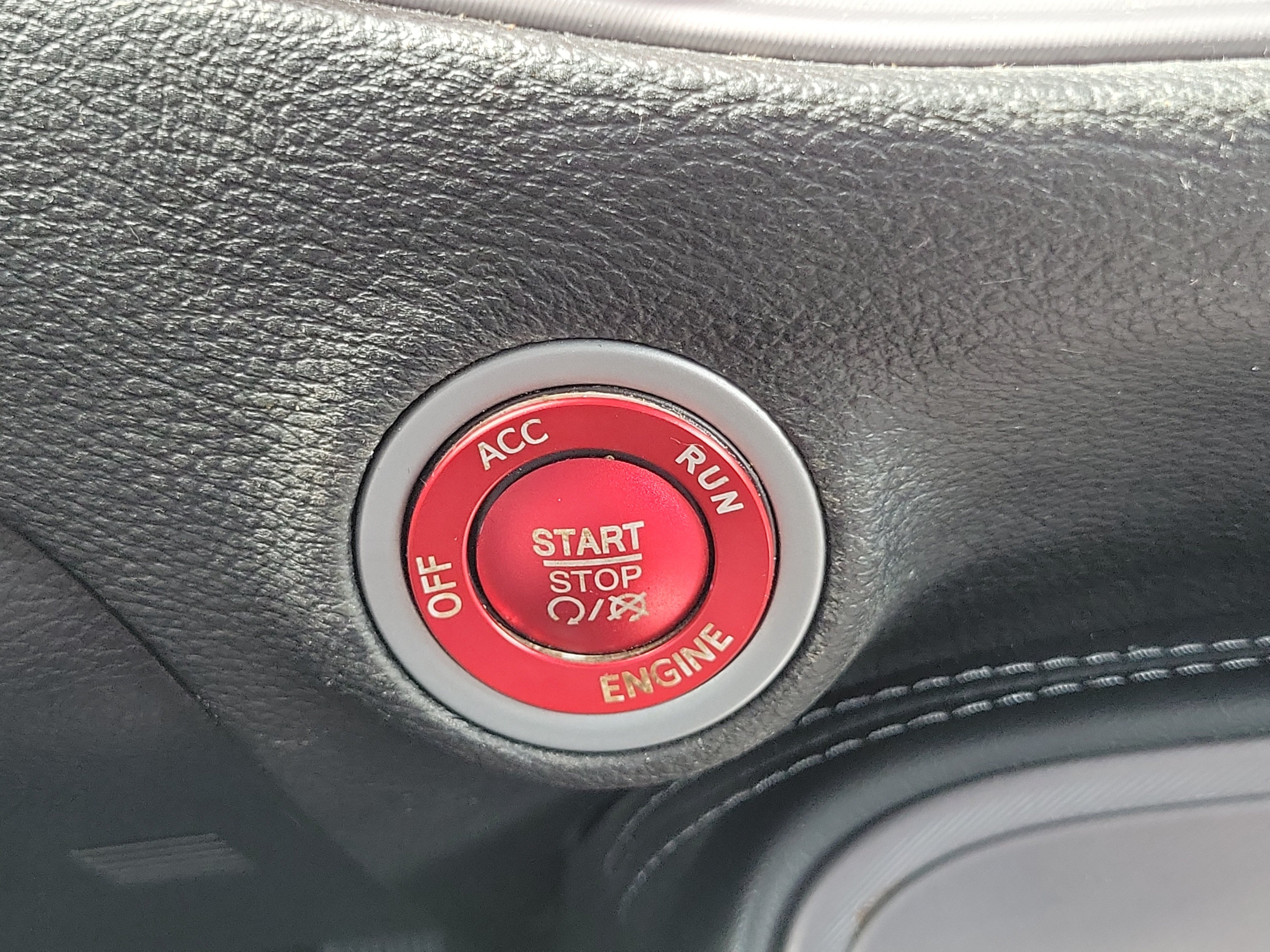 Used 2023 Dodge Challenger SXT RWD image 22