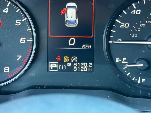 Certified 2025 Subaru Crosstrek 2.0i w/ Crosstrek Mirror Package image 36