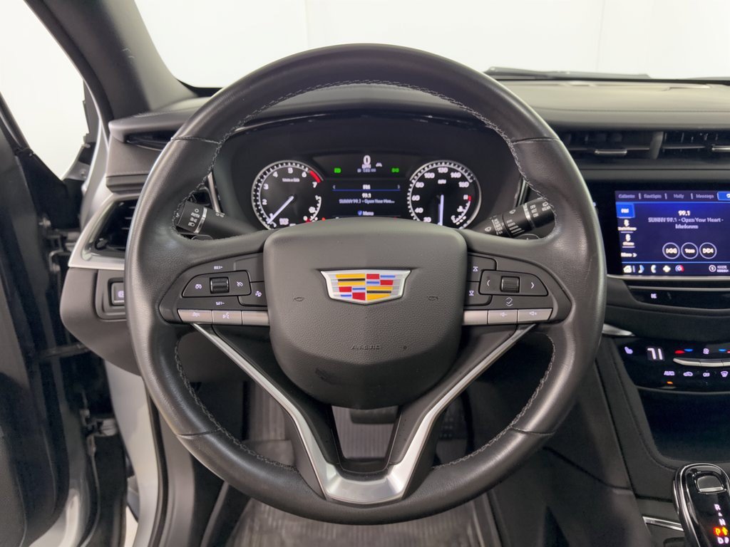 Used 2024 Cadillac XT6 Luxury FWD image 10