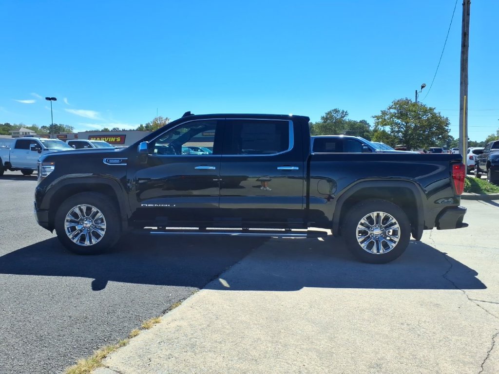 New 2026 GMC Sierra 1500 Denali w/ Technology Package AWD/4WD image 4