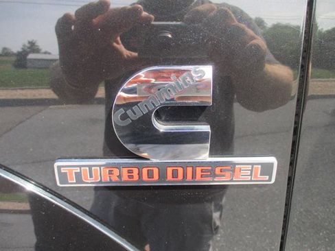 Used 2017 RAM 2500 Longhorn w/ Snow Chief Group image 18