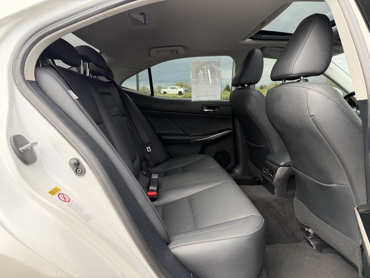 Used 2015 Lexus IS 250 w/ Navigation System Package RWD image 16