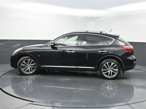 Used 2017 INFINITI QX50 Journey w/ Premium Package image 40