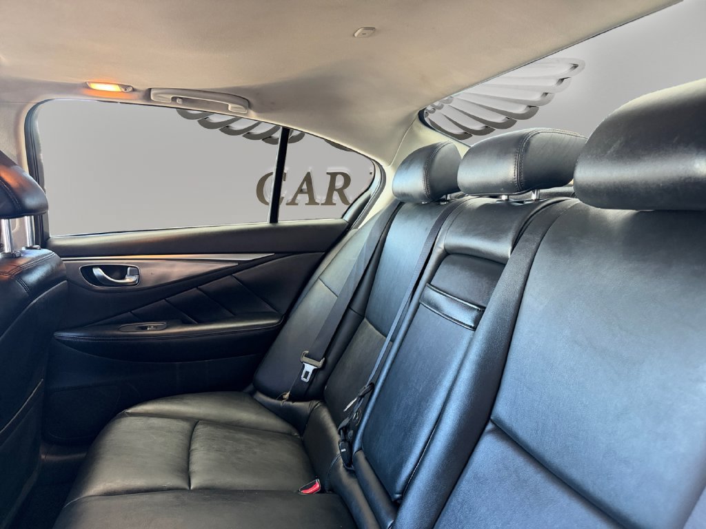 Used 2016 INFINITI Q50 Premium w/ 2.0T Premium Plus Package RWD image 13