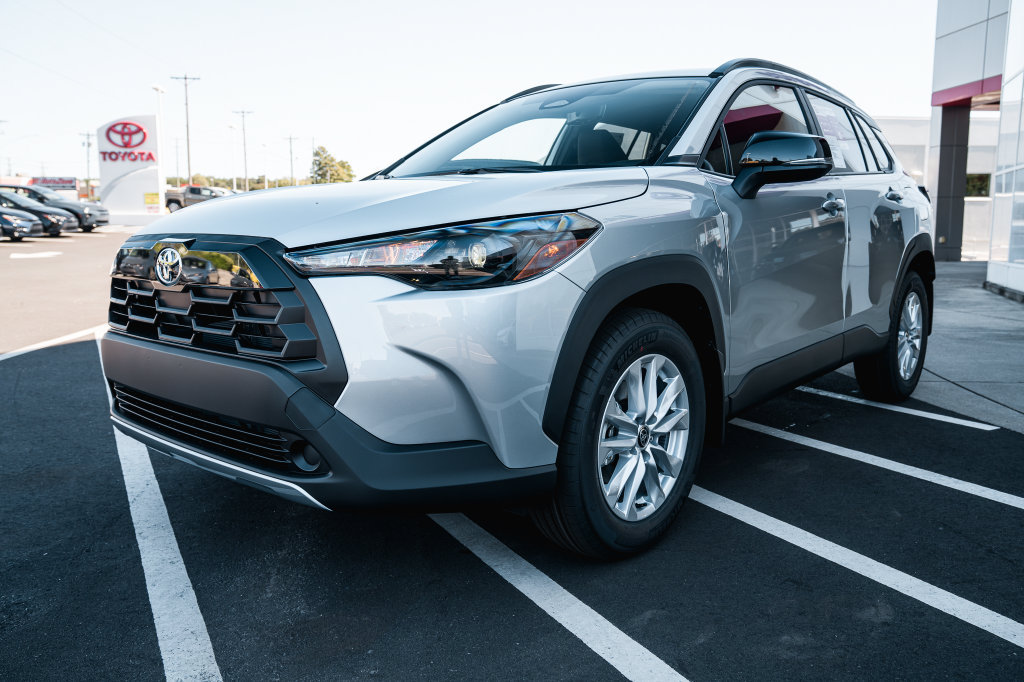 New 2026 Toyota Corolla Cross LE FWD image 3