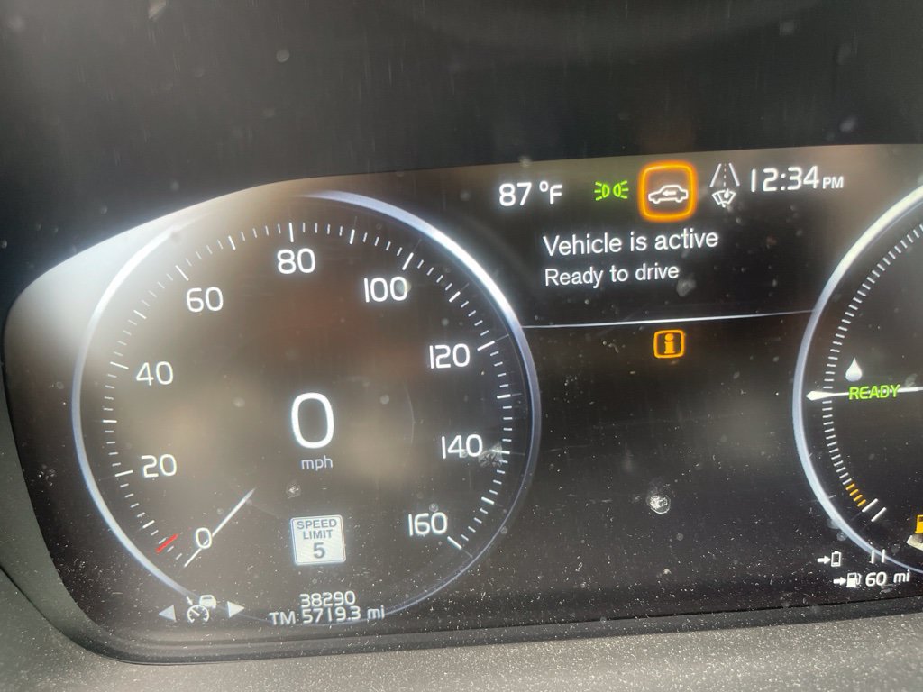Used 2020 Volvo XC90 T8 Inscription AWD/4WD image 4