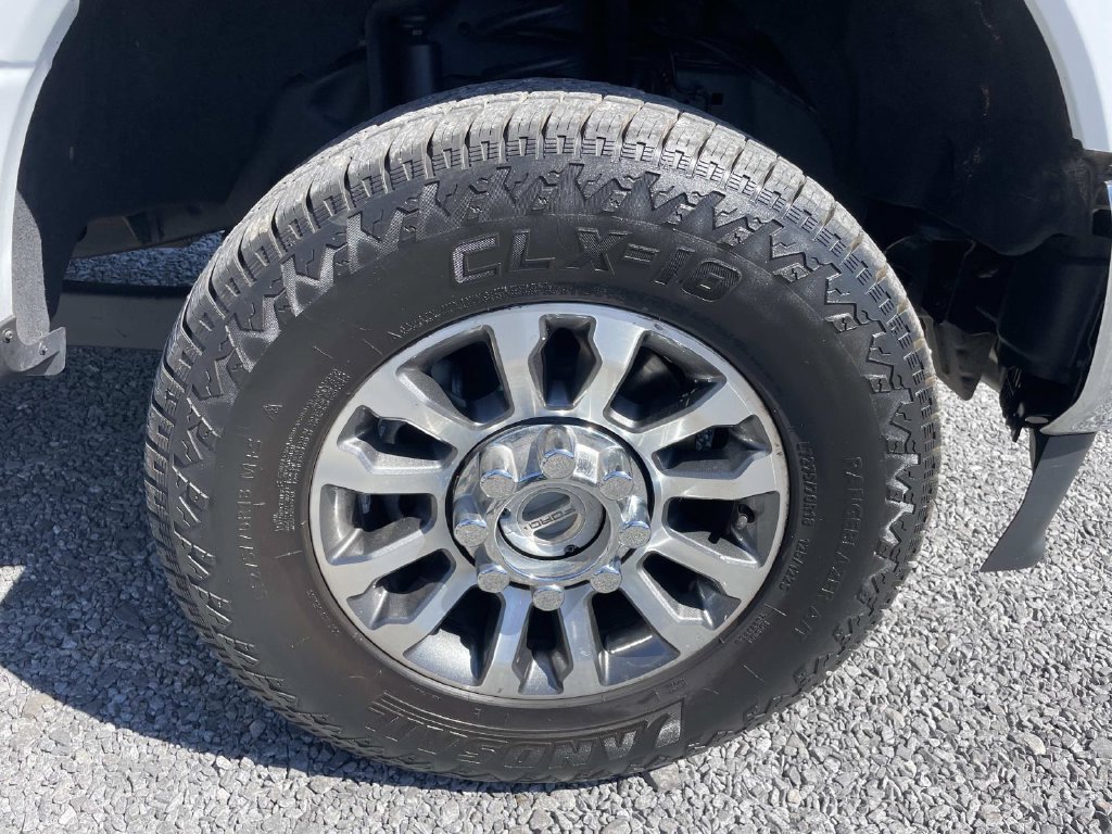 Used 2020 Ford F250 Lariat w/ Lariat Value Package AWD/4WD image 33