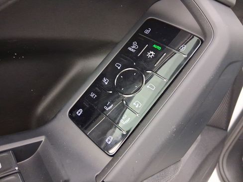 New 2025 Audi SQ5 Premium Plus image 12