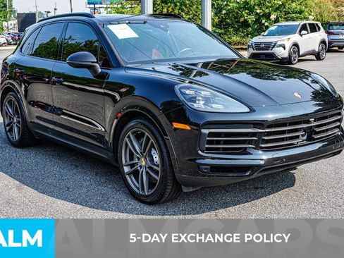 Used 2023 Porsche Cayenne S Platinum w/ Premium Package Plus AWD/4WD image 3