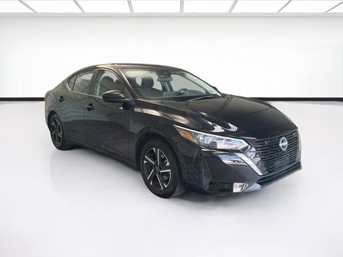 Used 2024 Nissan Sentra SV FWD image 3