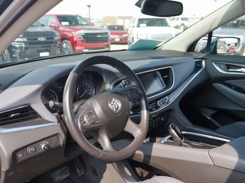 Used 2019 Buick Enclave Essence AWD/4WD image 15