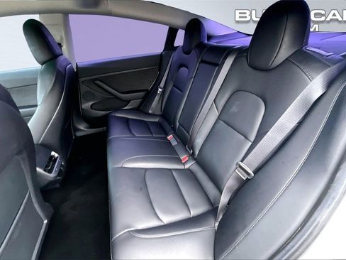 Used 2022 Tesla Model 3 Performance image 26