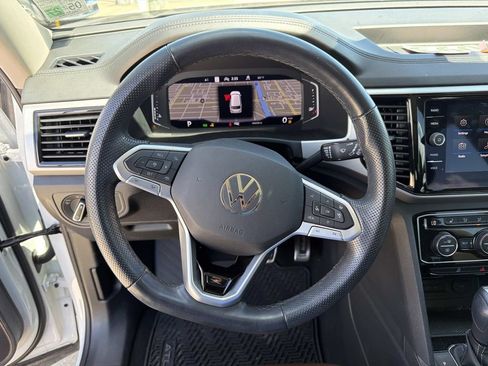 Used 2023 Volkswagen Atlas SEL R-Line AWD/4WD image 23