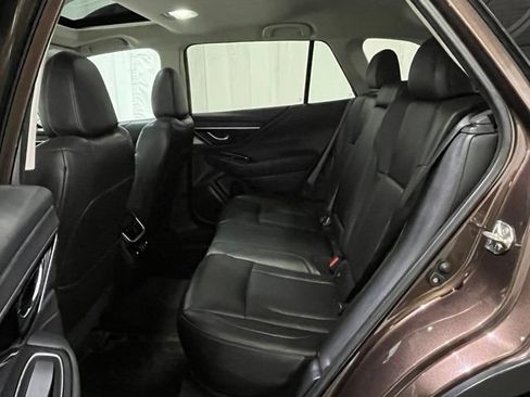 Used 2020 Subaru Outback Limited AWD/4WD image 11